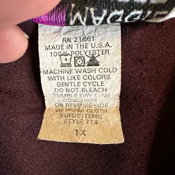 Maggie Sweet Vintage Purple Soft Button Down Blouse 1X - Picture 4 of 5